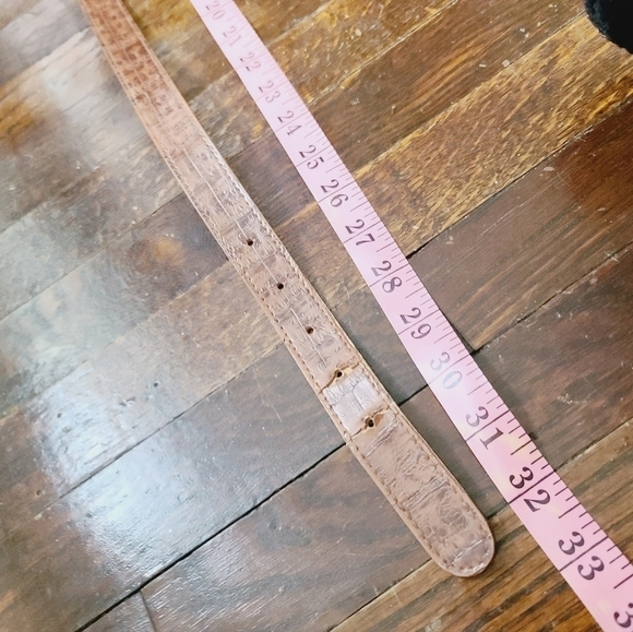 Vintage Brown Embossed Skinny Belt - Picture 8 of 9